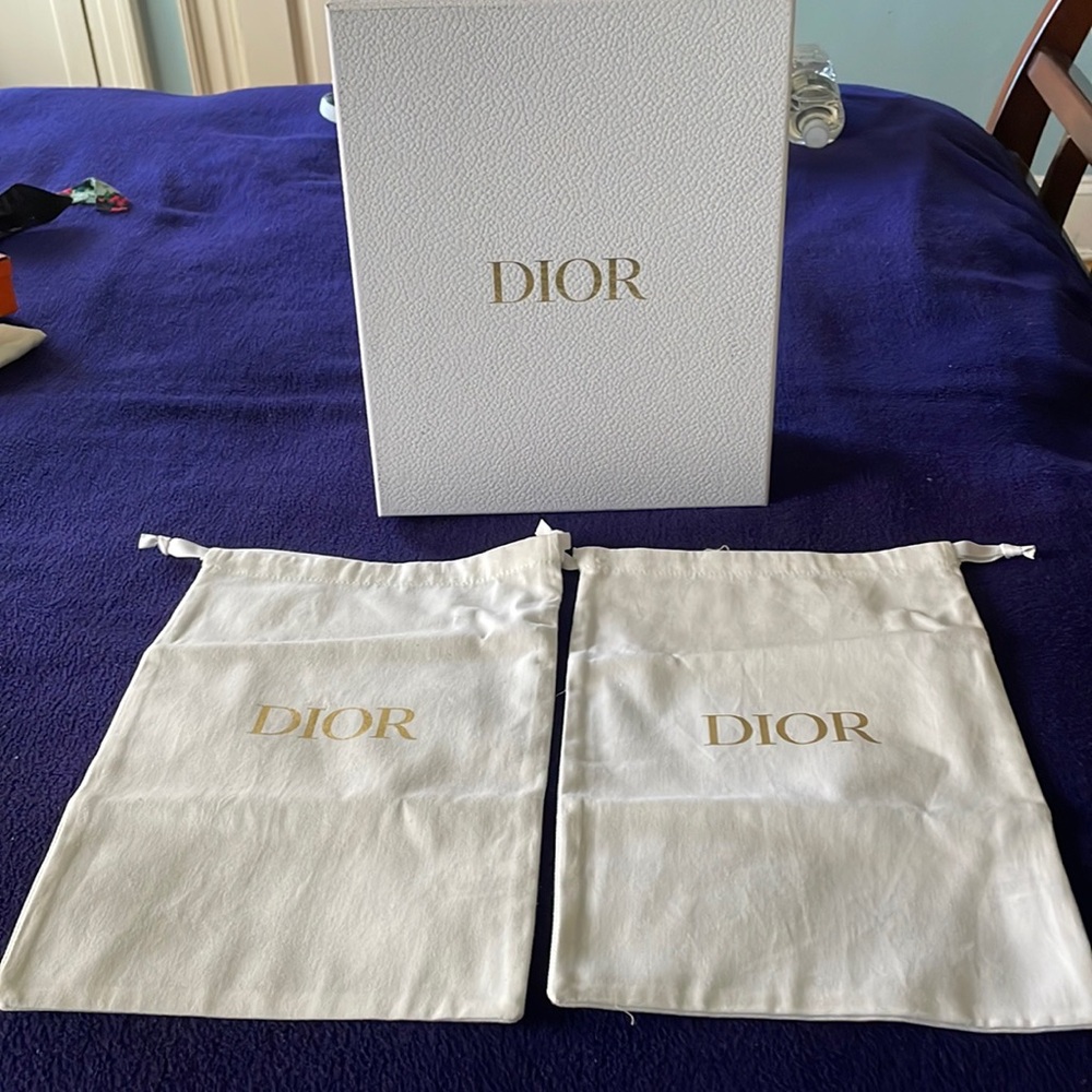 Dior